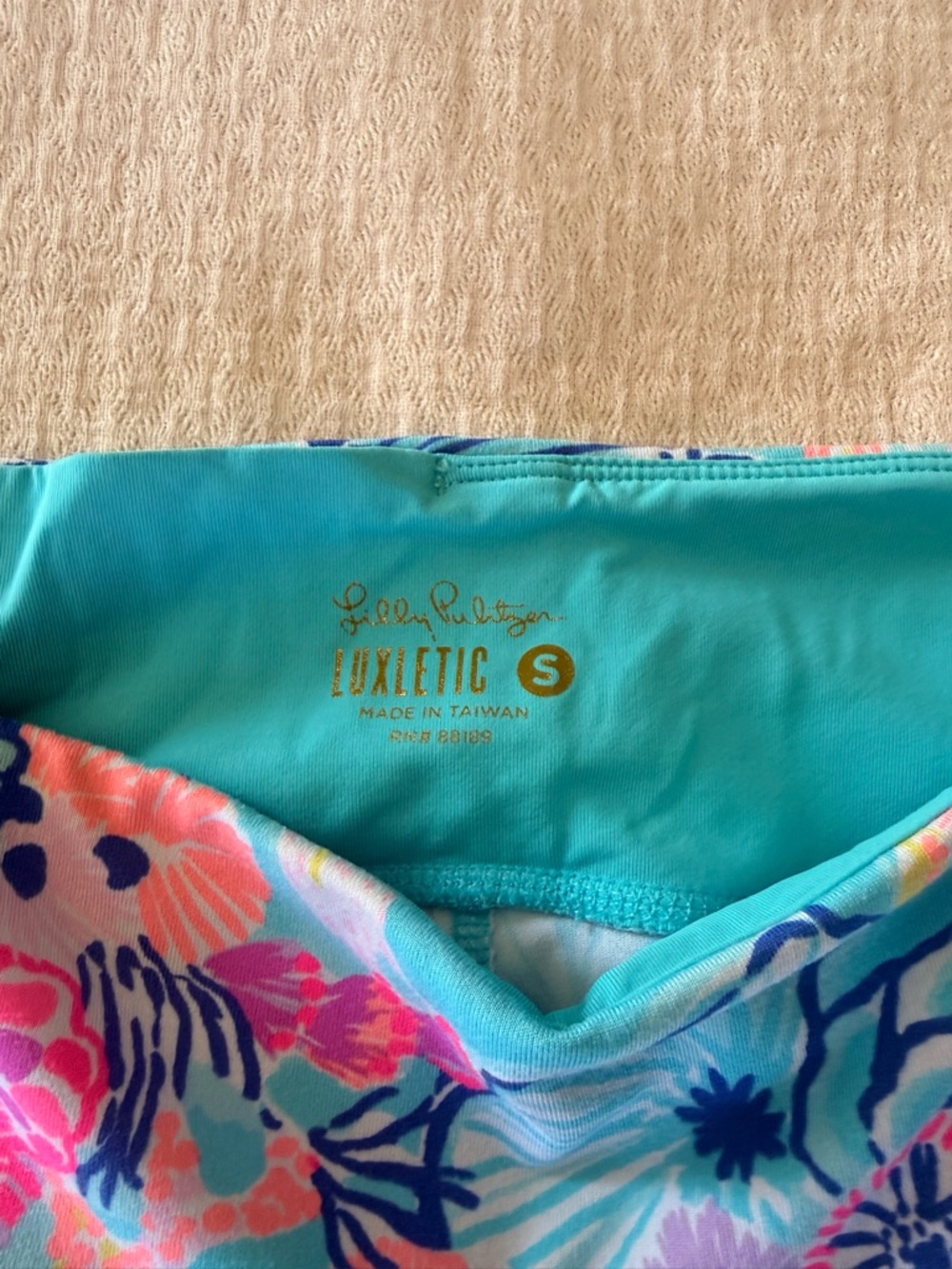 Lilly Pulitzer Aqua Floral Print Leggings with Pink & Blue Accents - Picture 2 of 5